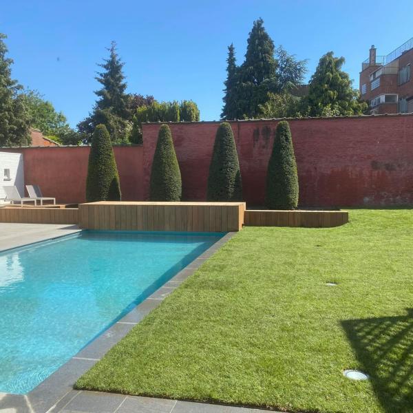 modern zwembad menen